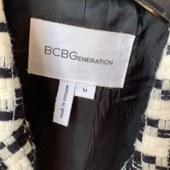 BCBG blazer - Picture 2 of 3